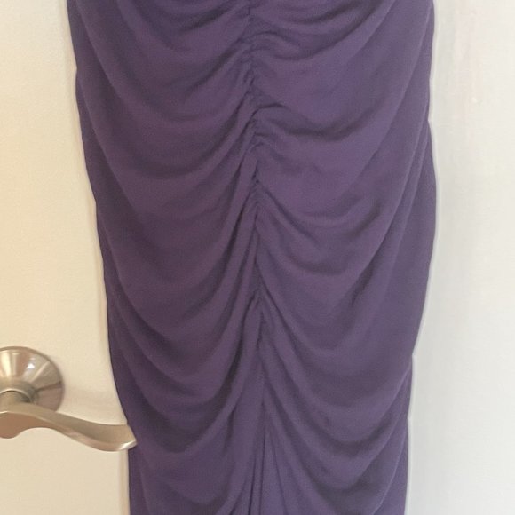 Badgley Mischka Glamorous Deep Purple Formal Fitted Floor Length Gown - Picture 9 of 9